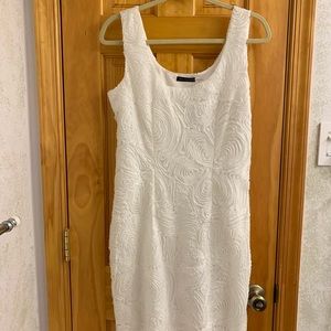 White Josie Natori Textured dress! Medium. NWT